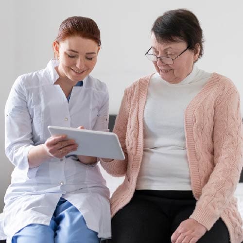 servicios-laborales-mayores_Mesa-de-trabajo-1-2-2 Acompañamiento